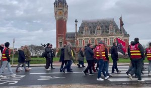 Manifestation CGT Calais contre les fermetures