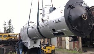 Ces Bretons passionnés remontent une chaudière de 16 tonnes sur une locomotive vieille de 111 ans