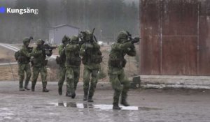 "On est prêts!" : des conscrits de l'armée suédoise réagissent à l'entrée dans l'Otan