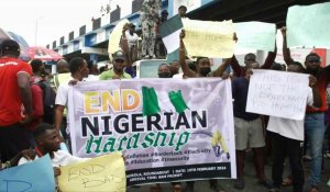 "Cette faim est de trop": des Nigérians protestent contre la vie chère