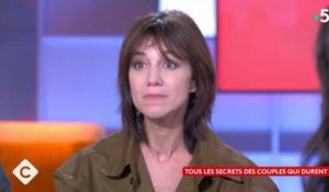 « J'ai fait genre une prière » : Charlotte Gainsbourg revient sur sa demande en mariage à Yvan...