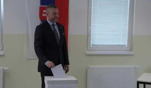 Slovaquie : vote du candidat Peter Pellegrini à l'élection présidentielle