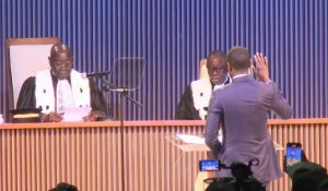 Sénégal: Bassirou Diomaye Faye prête serment et devient le 5e président (AFP)