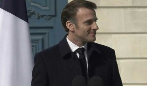 IVG : "Le sceau de la République scelle un long combat pour la liberté" (Macron)