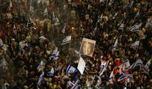 Israël: Large mobilisation anti-Netanyahu à Tel-Aviv après six mois de guerre