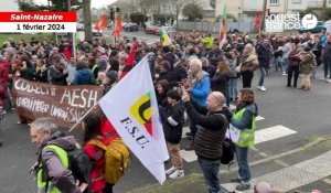 VIDÉO. À Saint-Nazaire, plus de 300 enseignants mobilisés contre leur ministre 