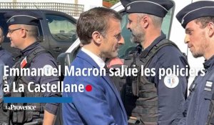 Emmanuel Macron salue les policiers à La Castellane