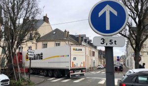 VIDÉO. Les infractions au Code de la route des camions autour de l'entrepôt Logista au Mans