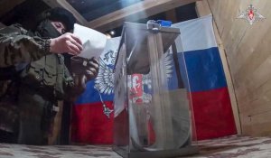 Moscou "falsifie" les votes dans les régions ukrainiennes occupées