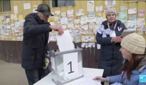 Présidentielle en Russie : les Russes ont commencé à se rendre aux urnes
