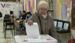 Russie : Des Moscovites votent au deuxième jour de l'élection présidentielle
