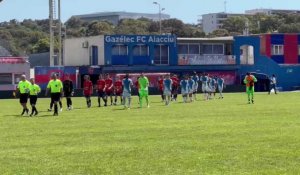 Football (U19) : l'entrée des joueurs pour la rencontre GFCA - Monaco 