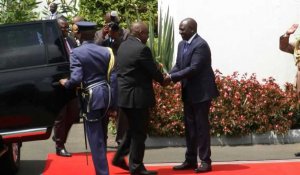 Le président kenyan Ruto accueille son homologue sud-africain Ramaphosa au palais d'Etat