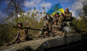 Ukraine : sécurisation de Kherson et tensions à la frontière avec le Bélarus