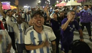 Mondial: l'énorme joie des Argentins à la sortie du stade Lusail