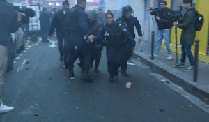 Echauffourées sur les lieux des tirs meurtriers à Paris