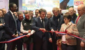 Emmanuel Macron inaugure le 59e Salon de l'Agriculture