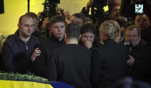 L'Ukraine pleure le ministre de l'Intérieur et ses collègues