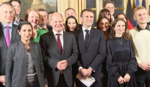 Macron et Scholz rencontrent des jeunes talents franco-allemands à l'Élysée