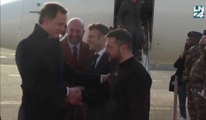 Le président ukrainien Zelensky atterrit à Bruxelles avant un sommet européen