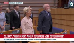 Standing ovation pour le président Zelensky au Parlement européen