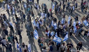 Des centaines manifestent à Tel Aviv contre la réforme judiciaire