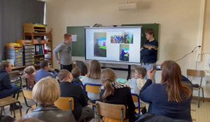 Bailleul : Le tableau interactif de l'école Victor Hugo a été vite adopté par les enfants de l'IME