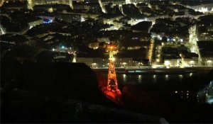 VIDÉO. Grenoble instaure un code couleurs sur un pylône pour indiquer le niveau de pollution