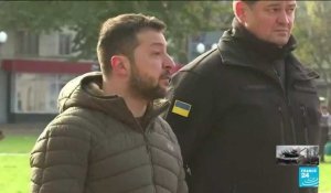 Volodymyr Zelensky à Kherson : l'Ukraine a payé un "prix élevé" pour reprendre la ville.