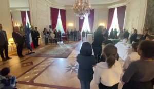 Arras : cérémonie d'accueil dans la citoyenneté française en préfecture