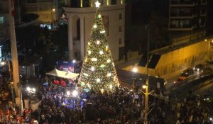 Au Liban, les lumières de Noël illuminent Beyrouth malgré la crise