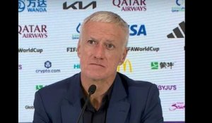 "Heureusement que je ne suis pas en face de toi..." : Didier Deschamps recadre sèchement un...