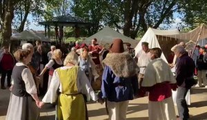 Marché médiéval fête des louches Comines