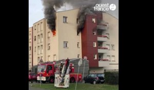 VIDEO. Un appartement en proie aux flammes à Angers : 18 personnes évacuées 