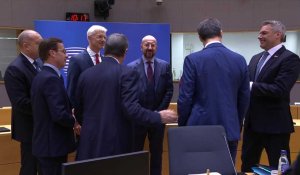 Deuxième jour du sommet de l'UE sur l'énergie: les leaders européens arrivent pour une table ronde