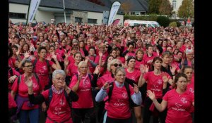 À Redon, une vague rose de 3 000 femmes contre le cancer du sein