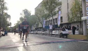 Les arrivées des amateurs au semi du Run in Reims 2022