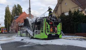 Capelle la Grande : un bus prend feu