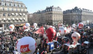 Mobilisation contre la réforme des retraites: timelapse place de l'Opéra à Paris