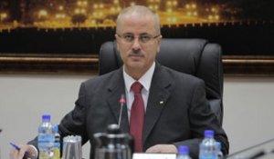Le Premier ministre palestinien Rami Hamdallah présente sa démission