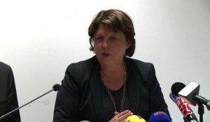 Roms: Aubry demande à l'Etat de mieux "respecter" sa circulaire