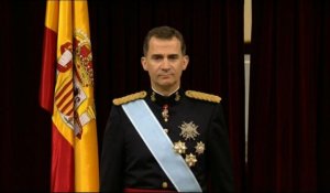 Espagne: Felipe VI rend hommage à son père Juan Carlos