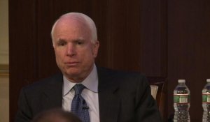Situation en Irak: McCain critique les décisions d'Obama