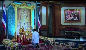 Thaïlande: la nouvelle junte militaire approuvée par le roi