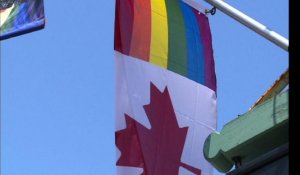 Gay Pride: défilé des enseignants catholiques de l'Ontario