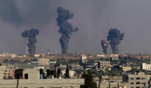 Des dizaines de raids israéliens sur Gaza après les attaques du Hamas