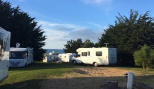 Route du Rhum : les camping-cars au Cap Frehel
