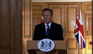 Tunisie: Cameron dit s'attendre à plus de victimes britanniques