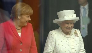 Elizabeth II en visite à Berlin, rencontres avec Merkel et Gauck