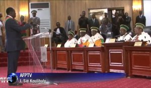 Burkina: le nouveau président intérimaire prête serment